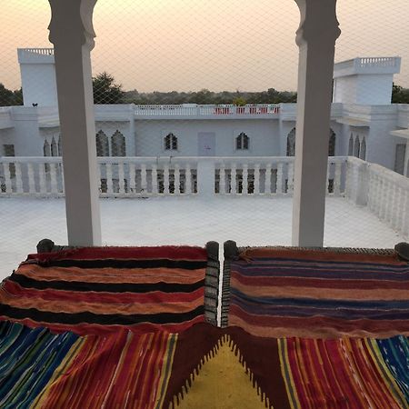 Savista Retreat Hotel Dzsaipur Kültér fotó