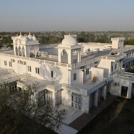 Savista Retreat Hotel Dzsaipur Kültér fotó