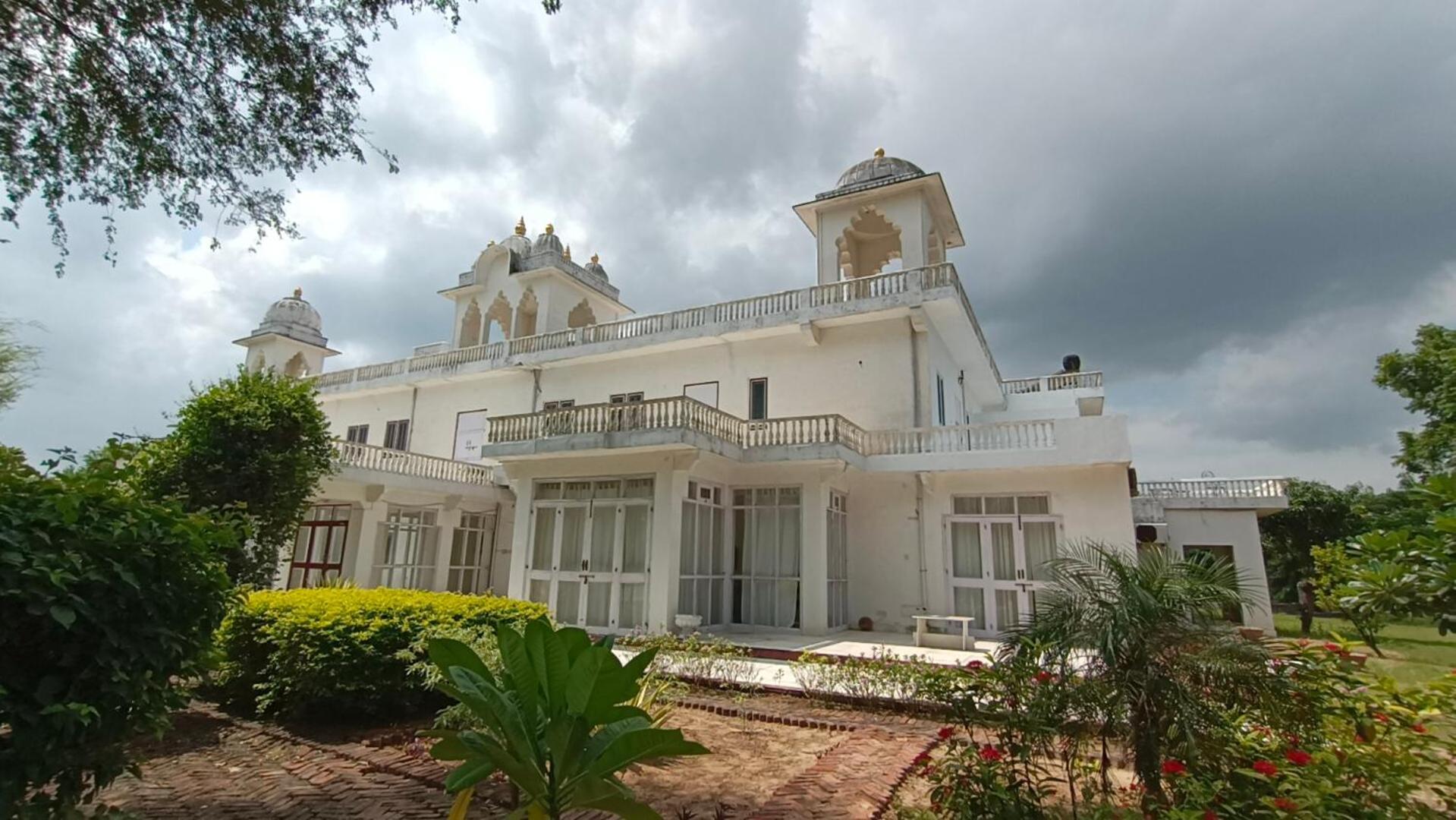 Savista Retreat Hotel Dzsaipur Kültér fotó